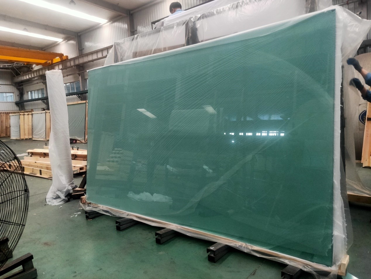 laminated-glass-110797